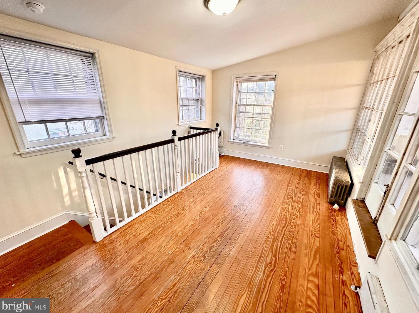 247 W Rittenhouse St #3b, Philadelphia, PA 19144