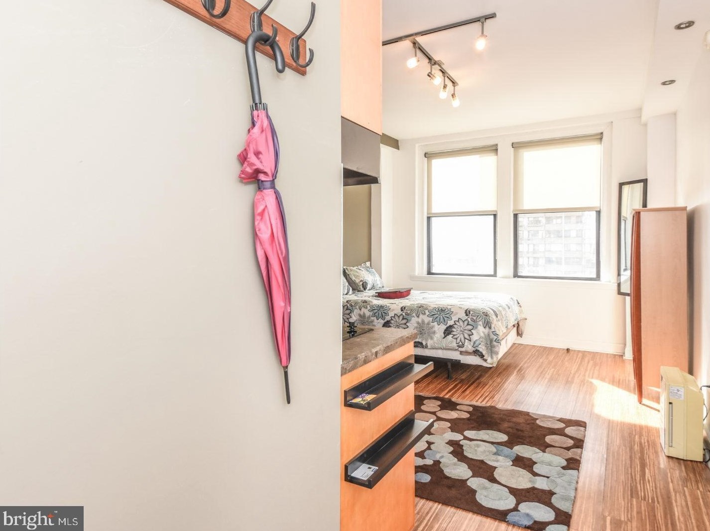 1324 Locust St #1220, Philadelphia, PA 19107