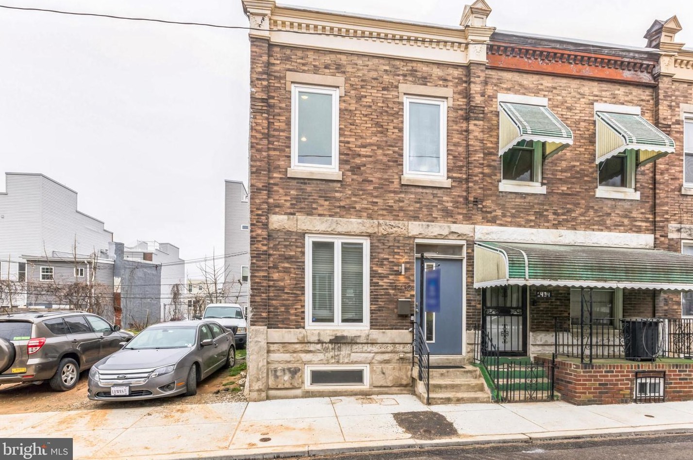 1432 Hollywood St, Philadelphia, PA 19121-3607