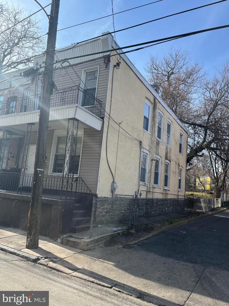 347 Rittenhouse St, Philadelphia PA  19144-5765 exterior