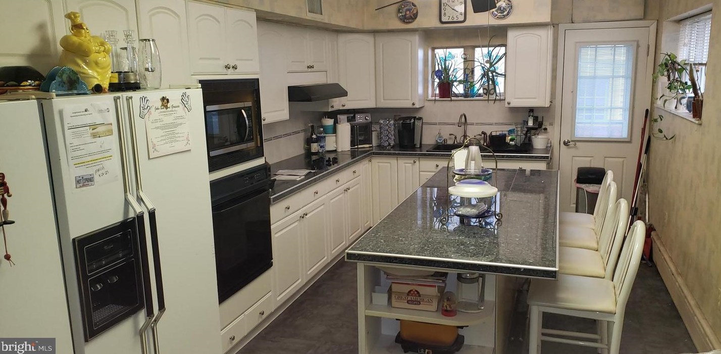 1310 S 10th St, Philadelphia, PA 19147