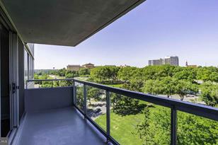 2200 Benjamin Franklin Pkwy, Philadelphia, PA 19130 - Photo 6