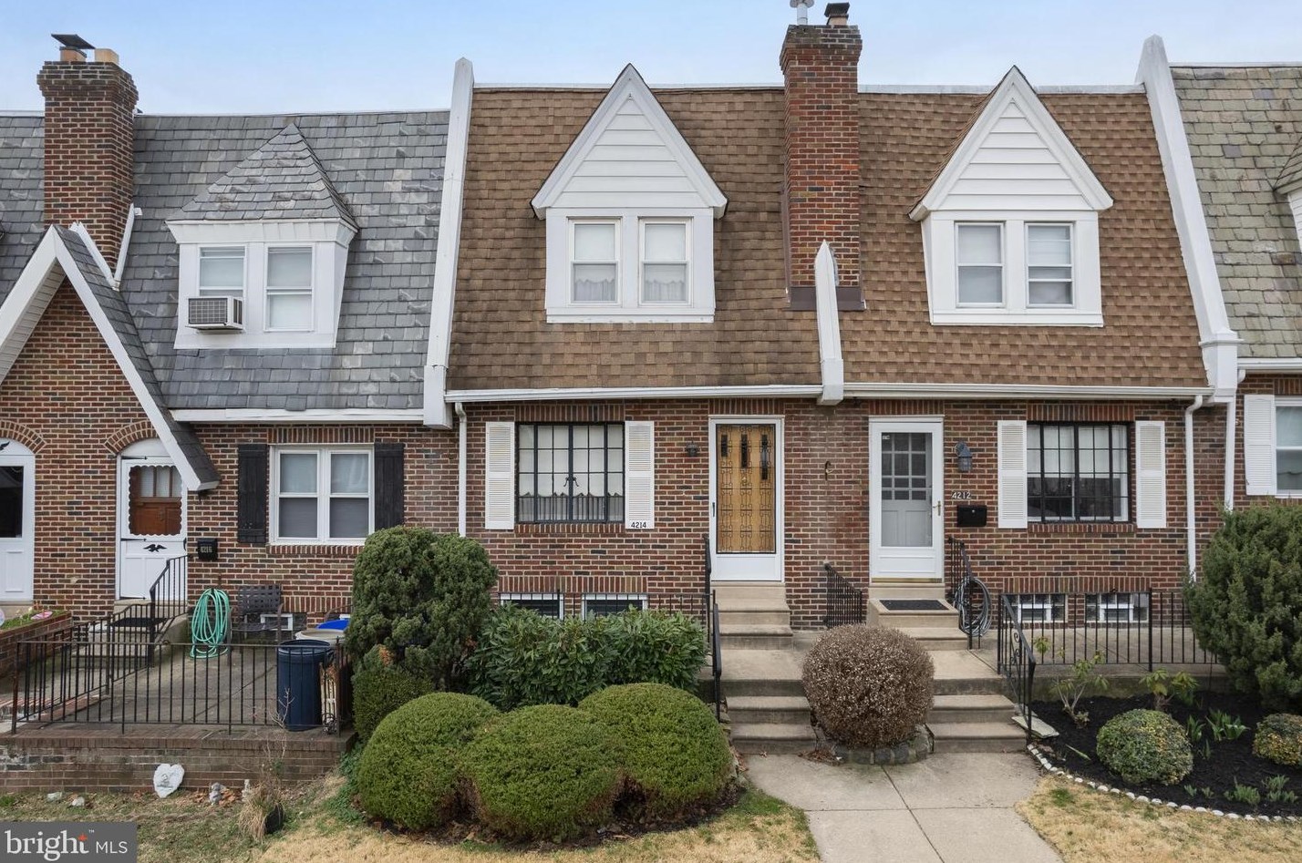 4214 Barnett St, Philadelphia, PA 19135-3108