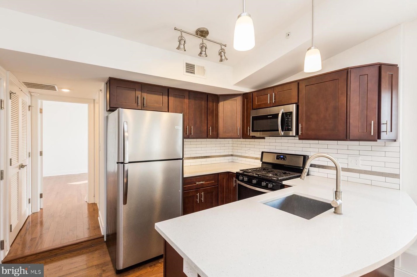 4215 Manayunk Ave #c, Philadelphia, PA 19128