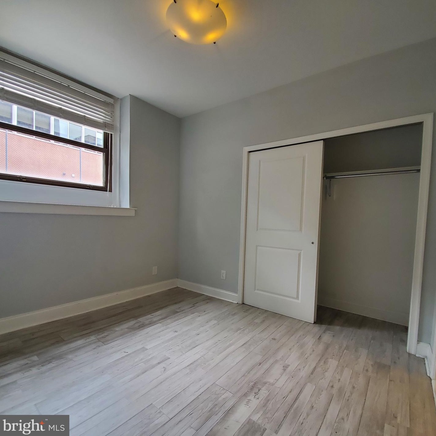 421-429 Monroe St, Philadelphia PA 19147-3118 exterior