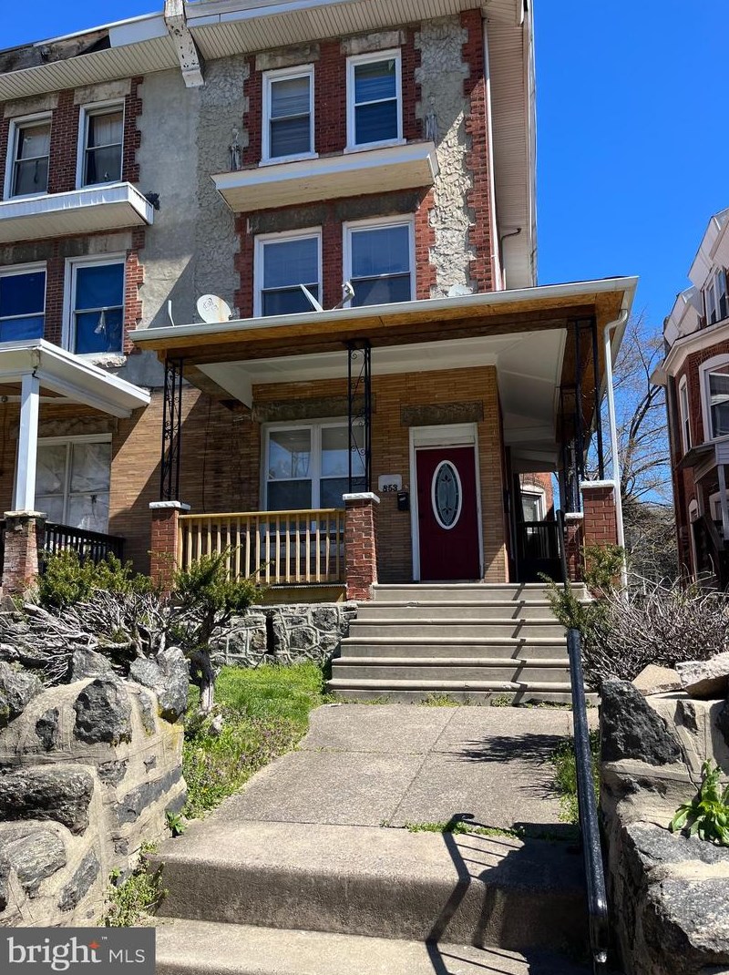853 Wynnewood Rd, Philadelphia PA  19151-3452 exterior