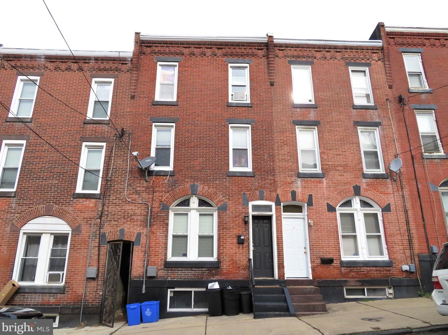 119 Ripka St, Philadelphia, PA 19127