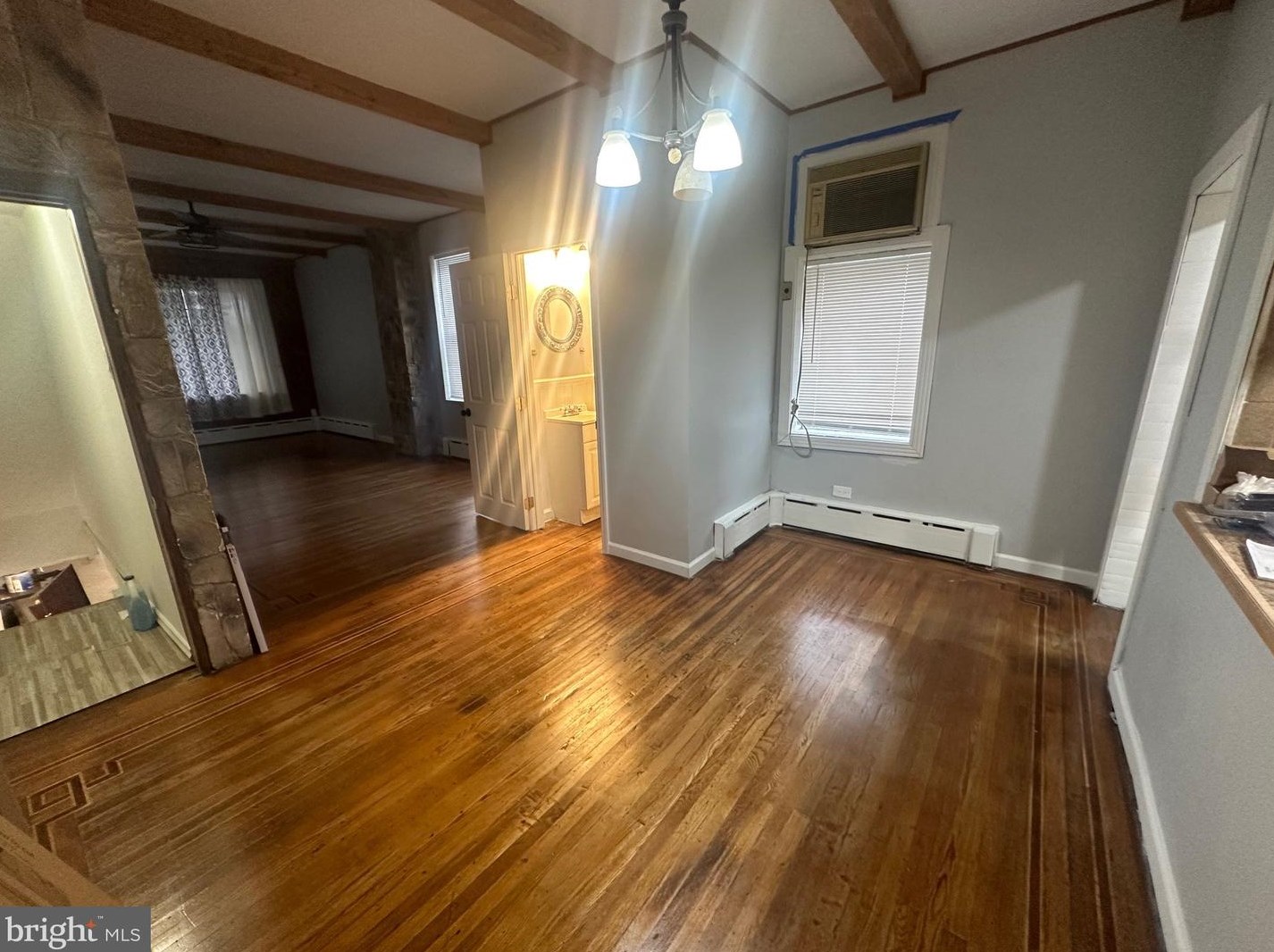 2092 Kingston St, Philadelphia PA  19134-2120 exterior