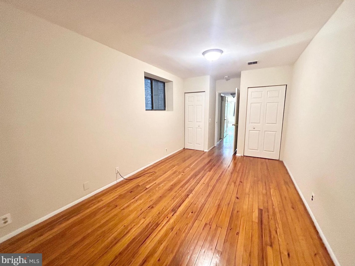 716 South St #2f, Philadelphia, PA 19147