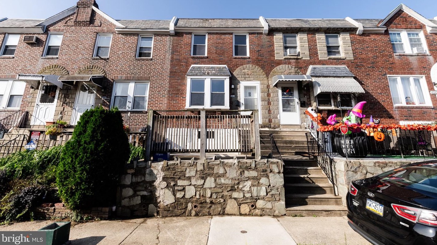 4524 Vista St, Philadelphia PA  19136-3711 exterior