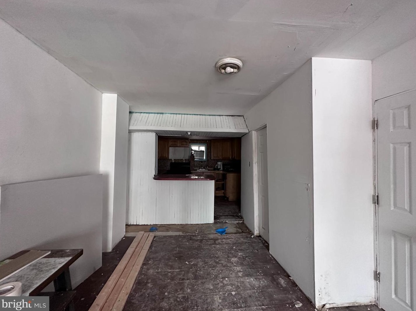 3450 Tampa St, Philadelphia, PA 19134-1230