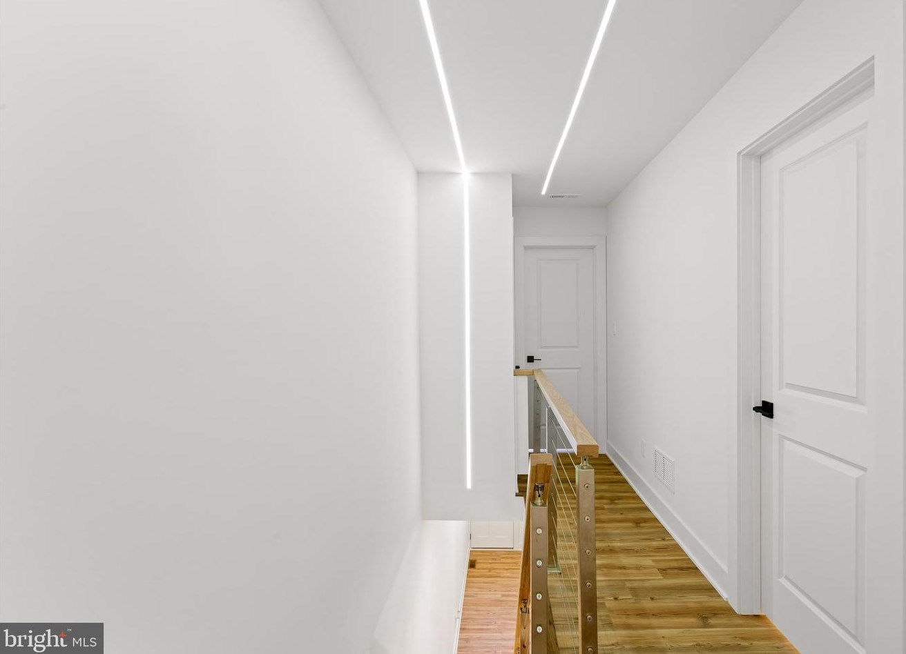 1713 Bambrey St, Philadelphia PA 19146-4404 exterior