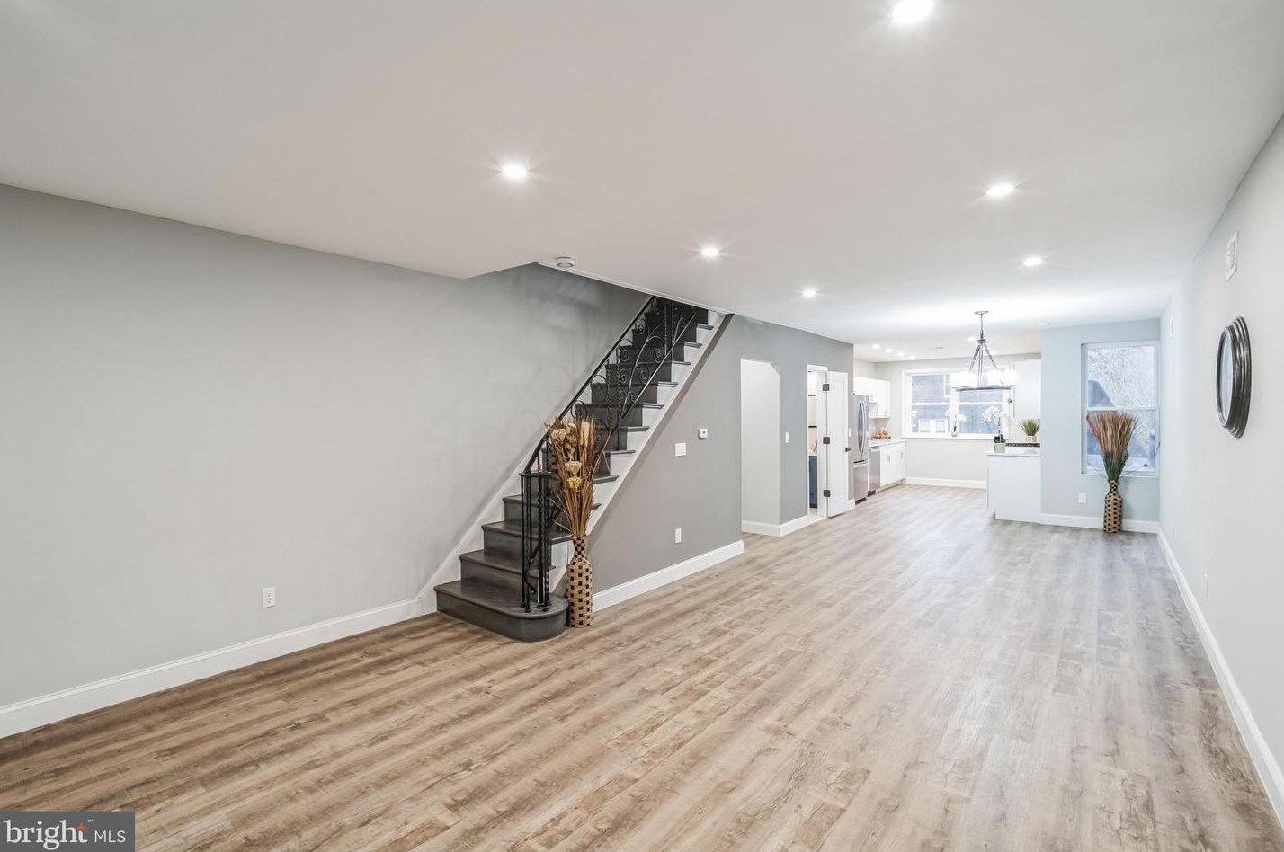 2032 Tulpehocken St, Philadelphia PA  19138-1342 exterior