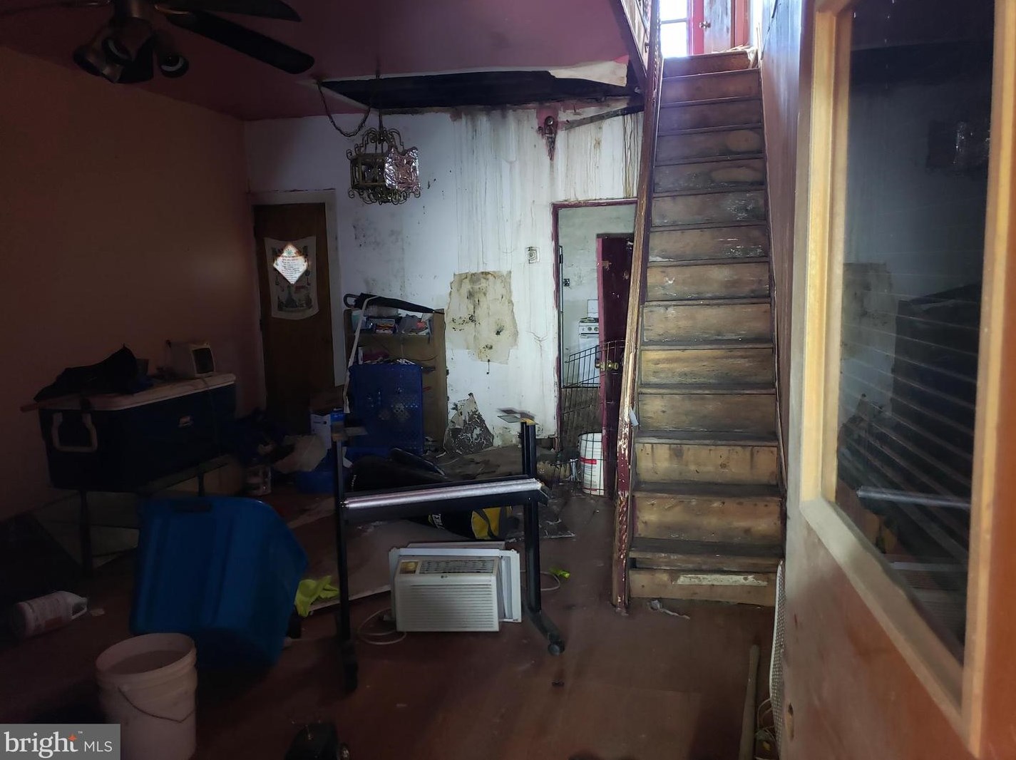 2518 Cleveland St, Philadelphia, PA 19132-3819