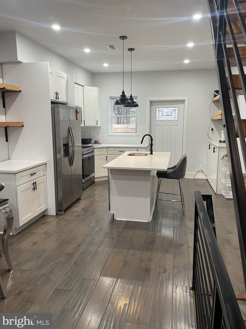 2607 Oakdale St, Philadelphia PA  19132-3123 exterior