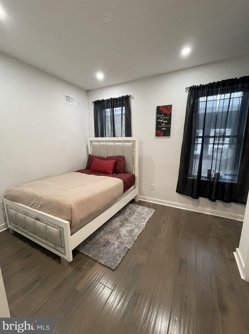 2607 Oakdale St, Philadelphia PA  19132-3123 exterior