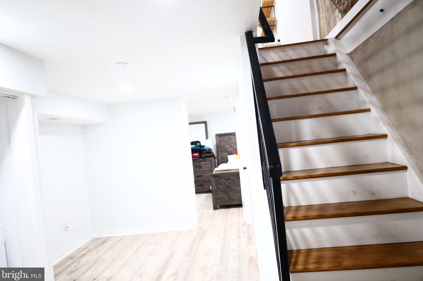 2607 Oakdale St, Philadelphia PA  19132-3123 exterior