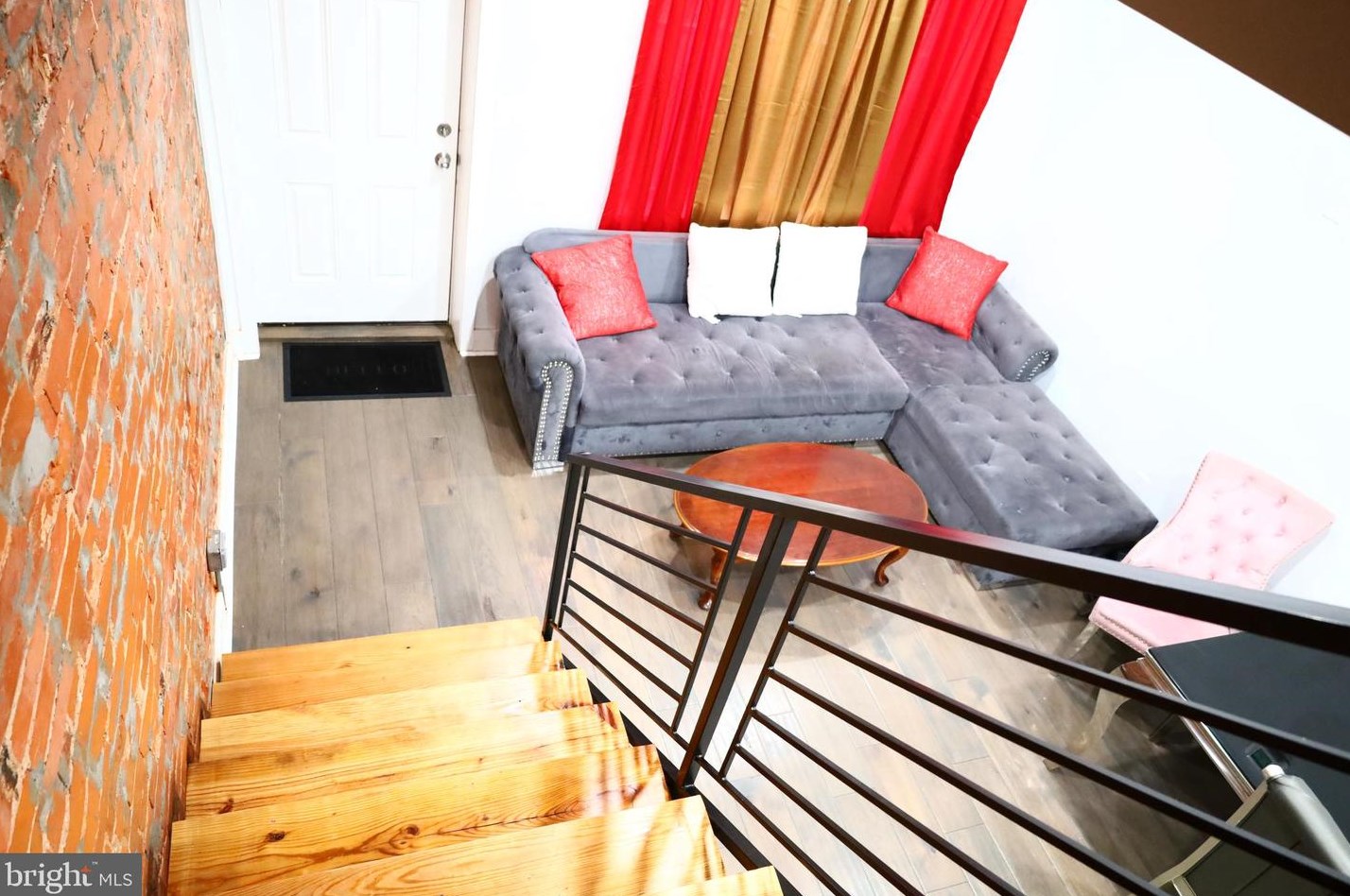 2607 Oakdale St, Philadelphia PA  19132-3123 exterior