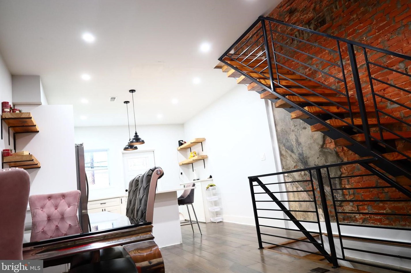 2607 Oakdale St, Philadelphia PA  19132-3123 exterior