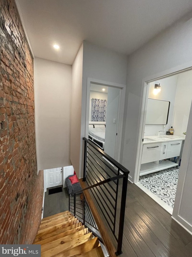 2607 Oakdale St, Philadelphia PA  19132-3123 exterior