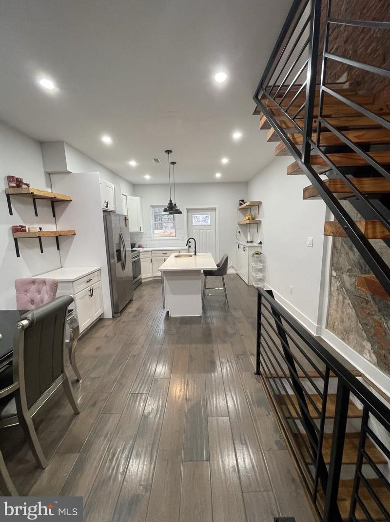 2607 Oakdale St, Philadelphia, PA 19132-3123