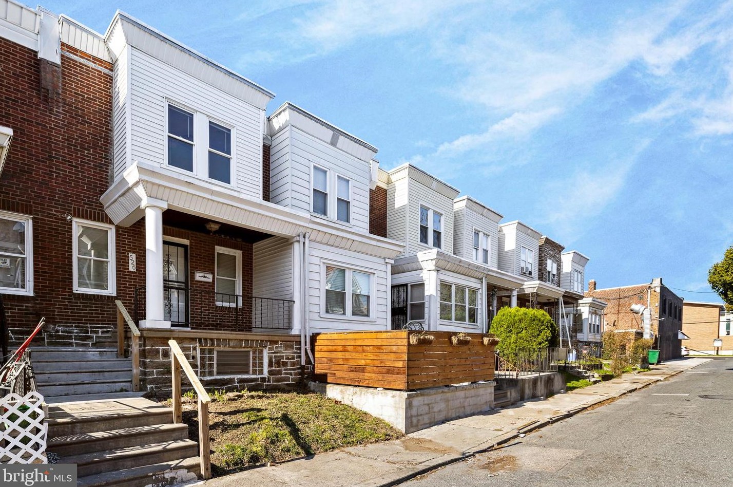 526 Alcott St, Philadelphia PA  19120-1218 exterior