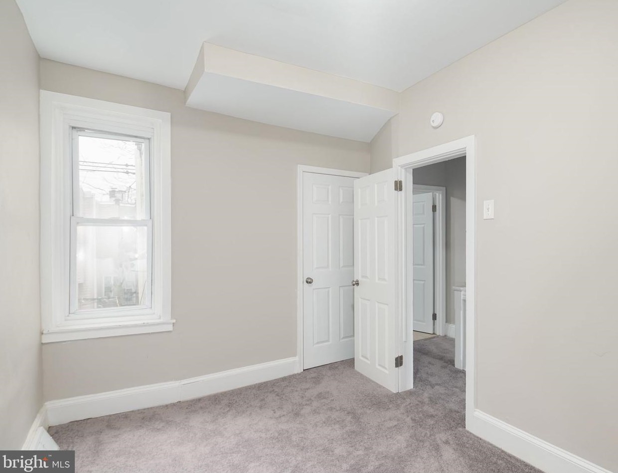 2212 Sigel St, Philadelphia PA  19145-1904 exterior