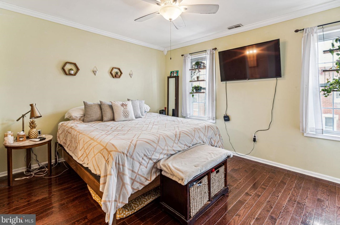 2619 Thompson St, Philadelphia PA  19121-4629 exterior