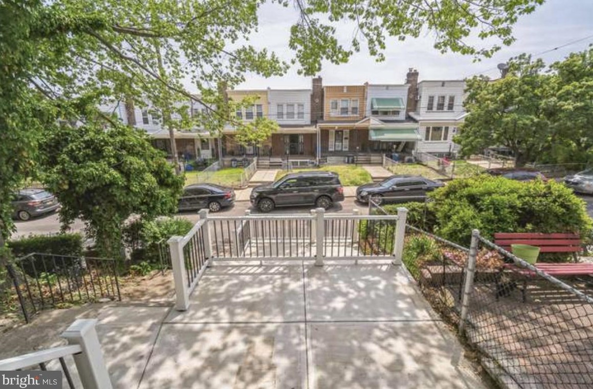 5783 Dunlap St, Philadelphia, PA 19131