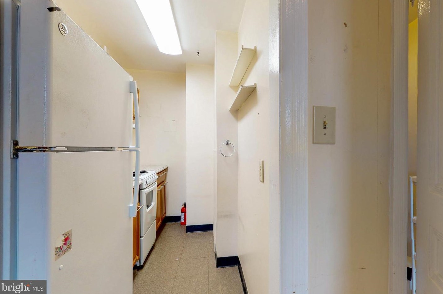 804 Corinthian Ave, Philadelphia PA 19130-1442 exterior