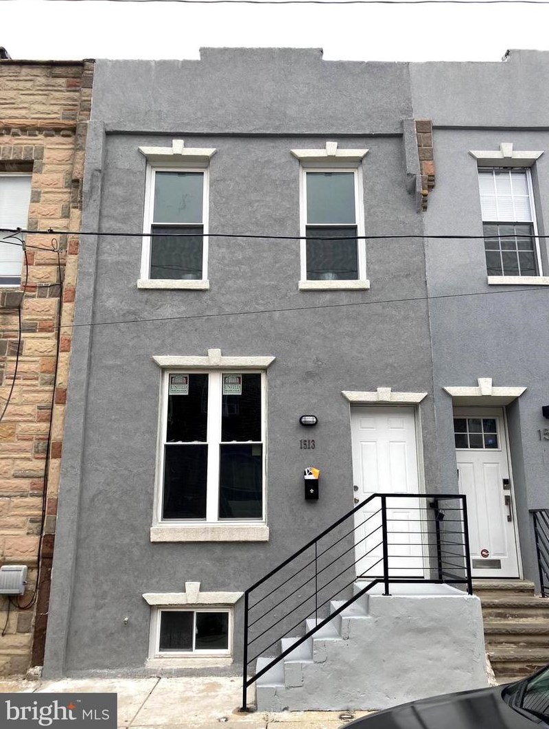 1513 Dover St, Philadelphia PA  19146-4430 exterior