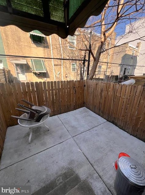 1330 Corlies St, Philadelphia PA  19146-3508 exterior