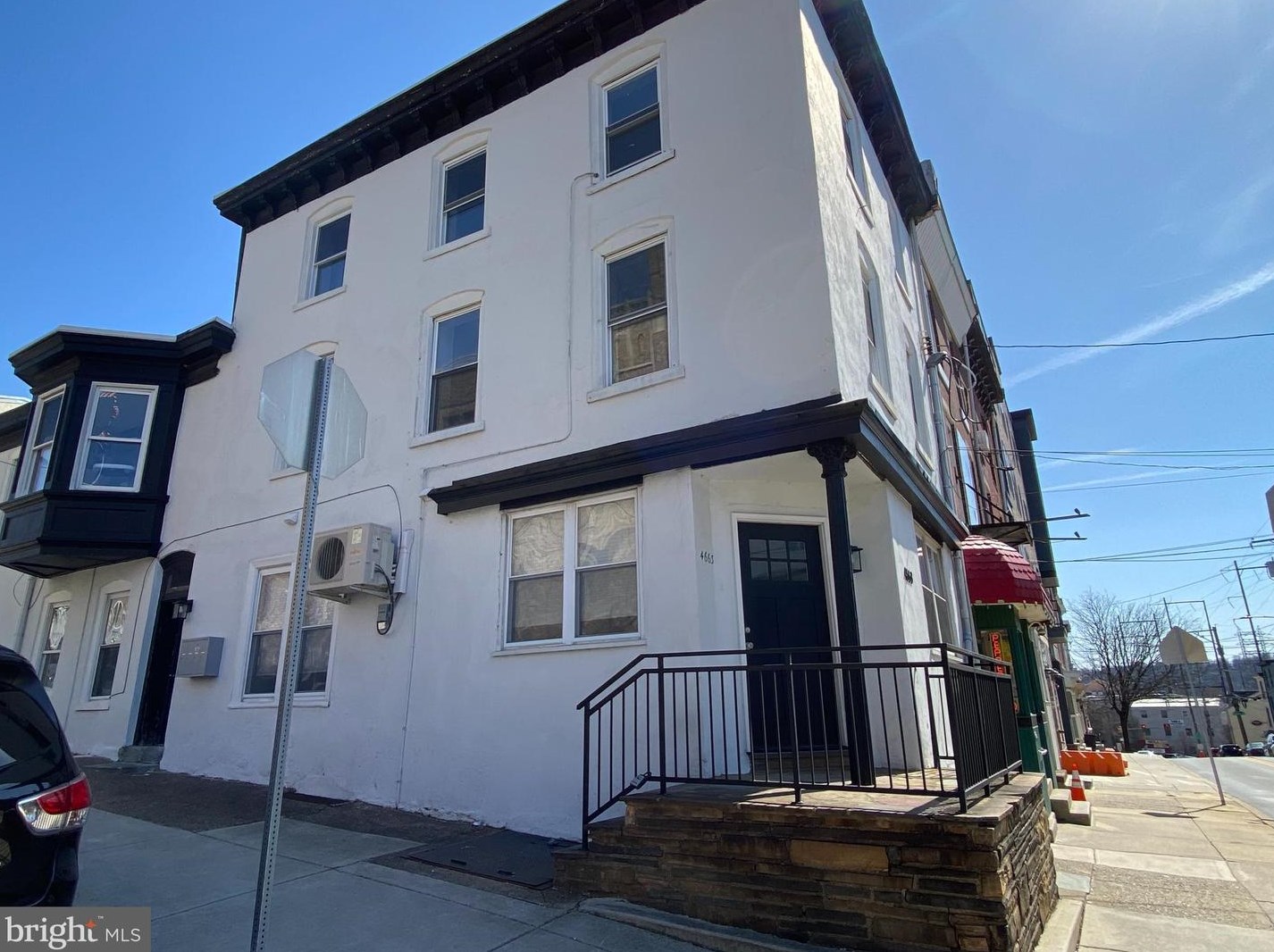 4663 Umbria St, Philadelphia PA  19127-1919 exterior