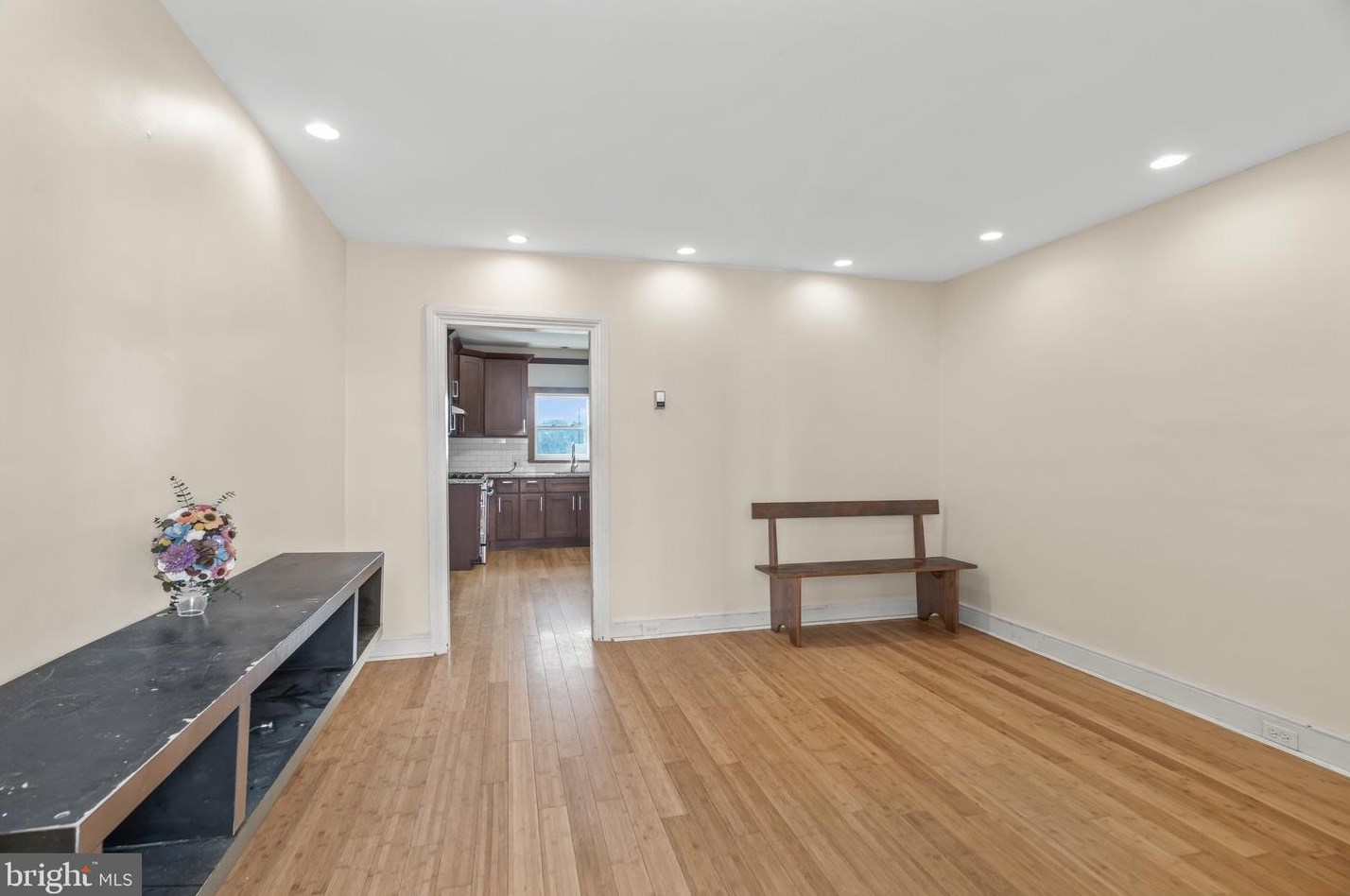 4454 Silverwood St, Philadelphia, PA 19127-1330