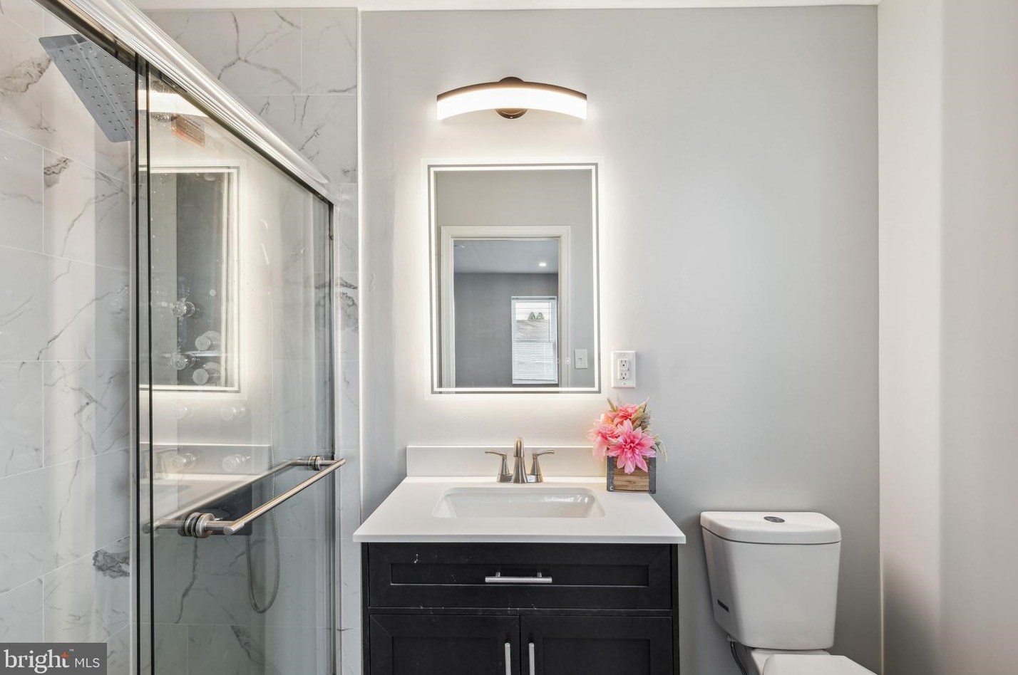 233 Sedgwick St, Philadelphia PA  19119-2540 exterior