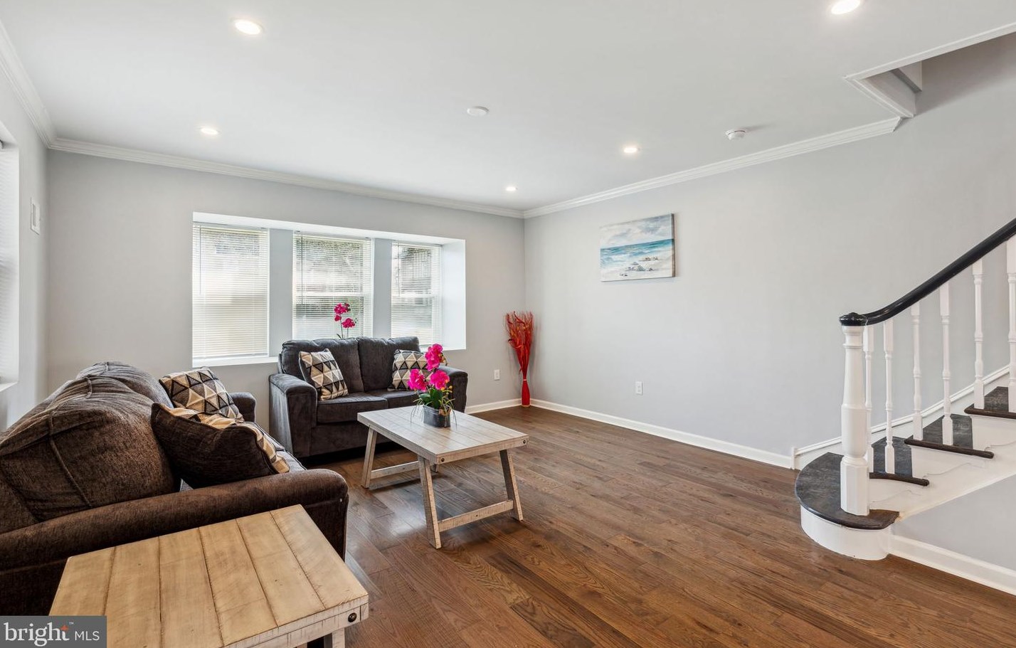 233 Sedgwick St, Philadelphia PA  19119-2540 exterior