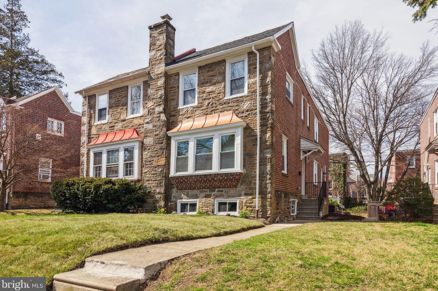 233 Sedgwick St, Philadelphia PA  19119-2540 exterior