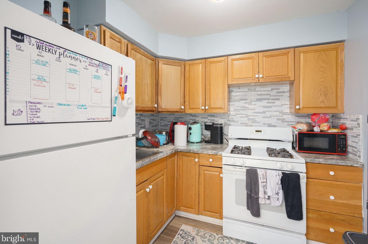 616 33 St, Philadelphia PA 19104-2554 exterior