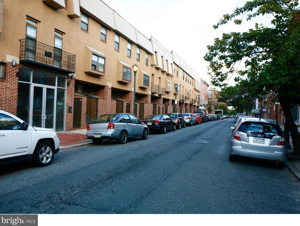 2031 South St #212, Philadelphia, PA 19146