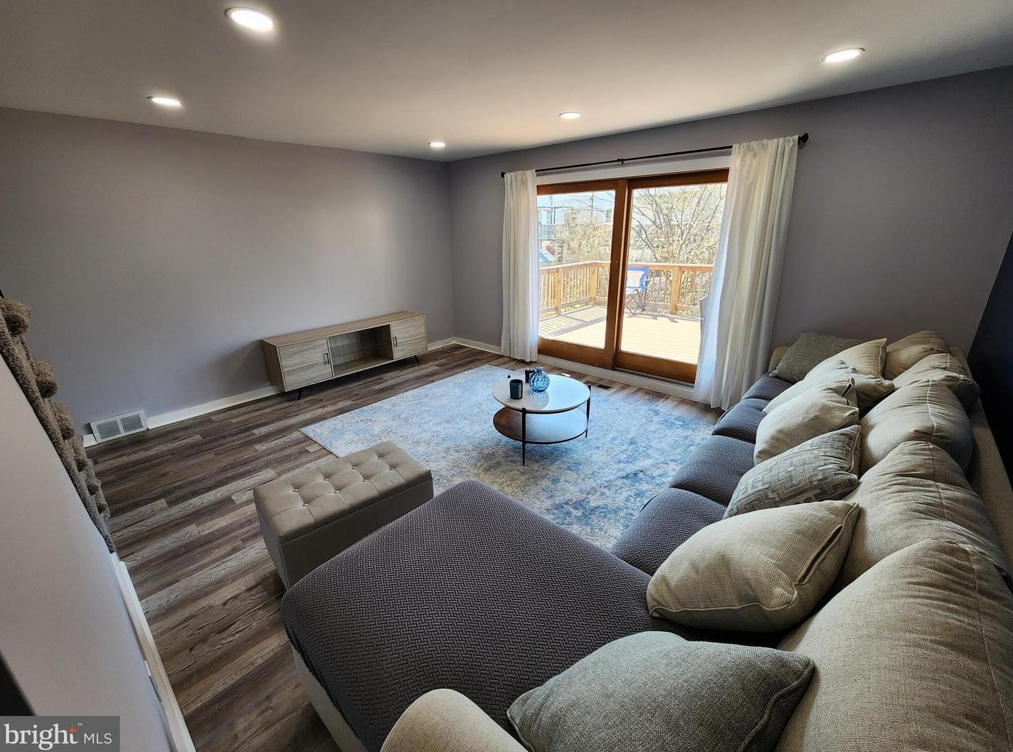 3634 Prince Cir, Philadelphia, PA 19114