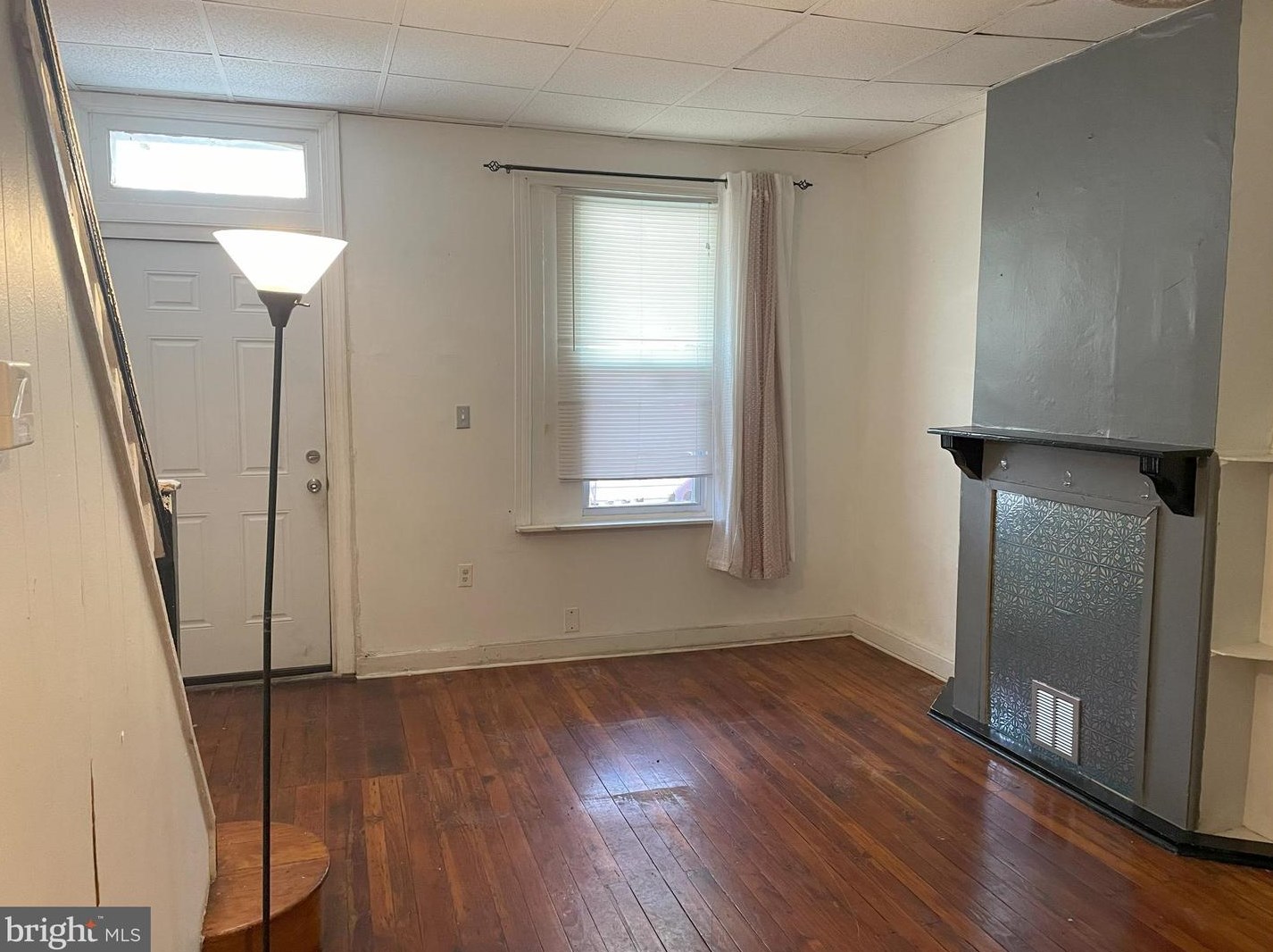 2140 Stella St, Philadelphia, PA 19134-4119