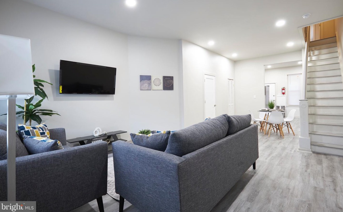 826 N Brooklyn St, Philadelphia, PA 19104
