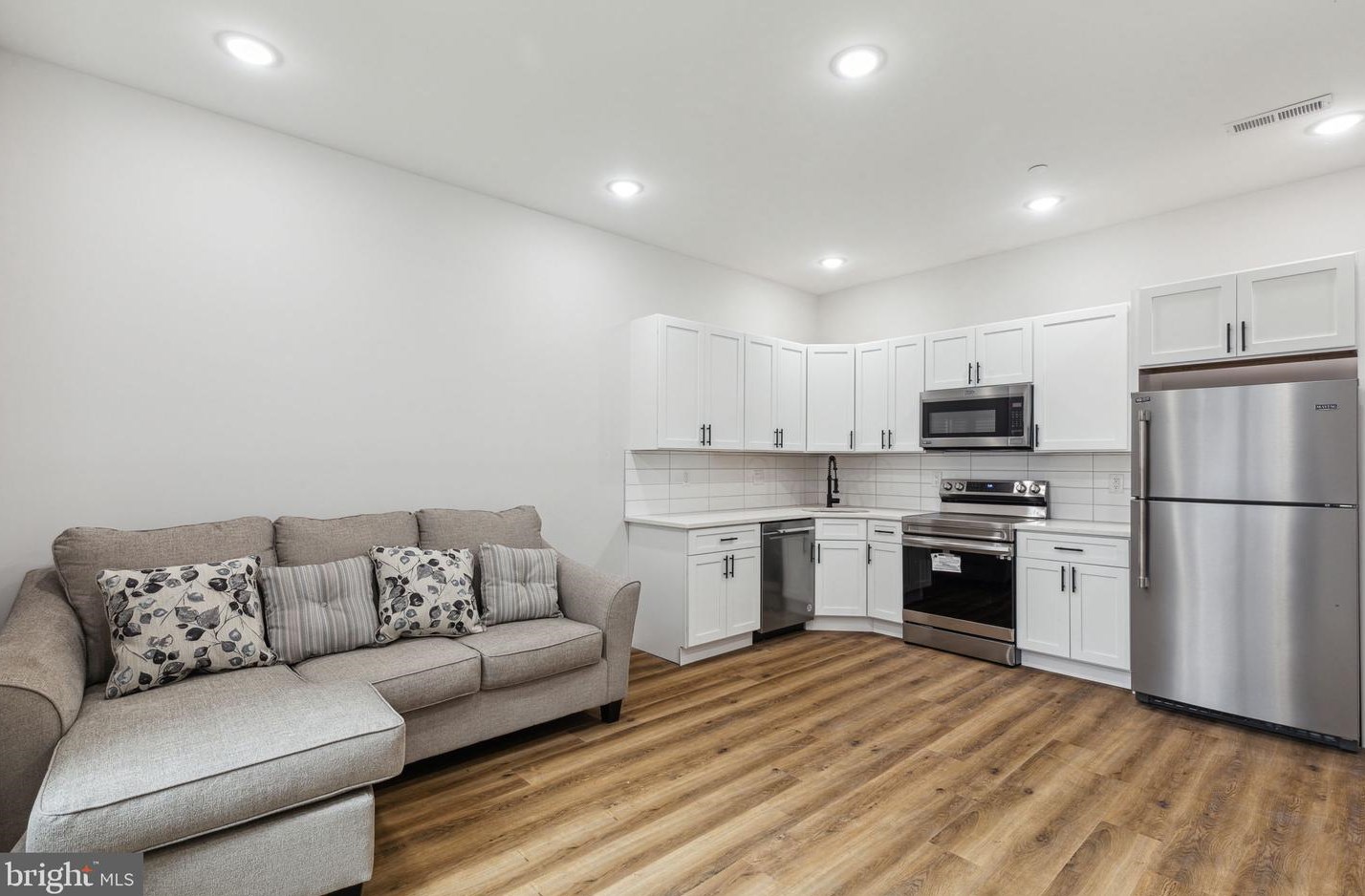 1840 N Gratz St #a, Philadelphia, PA 19121