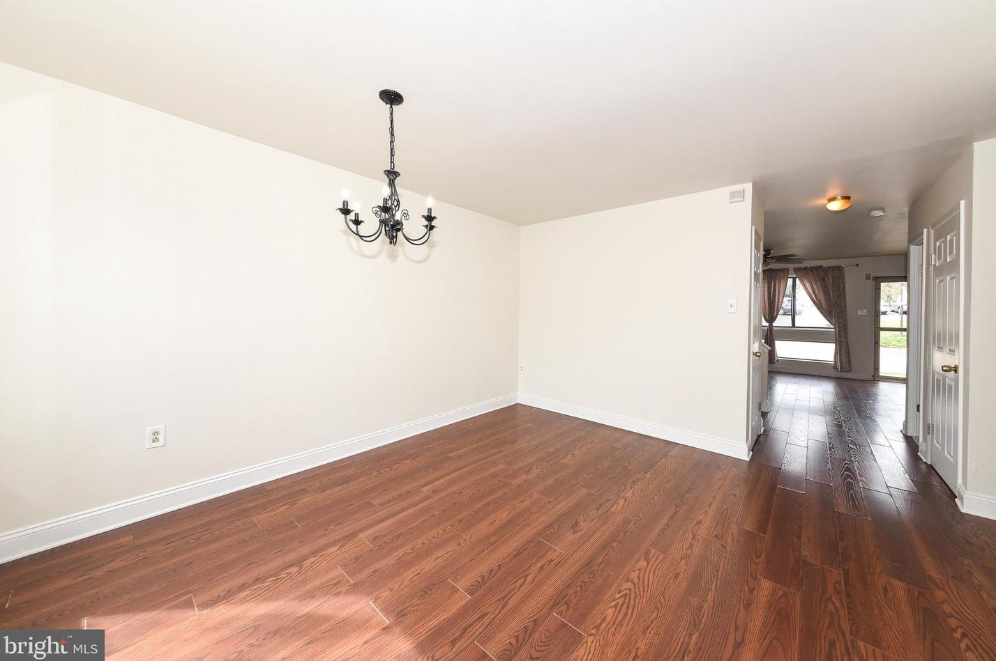 7601 Crittenden St Apt A5, Philadelphia, PA 19118