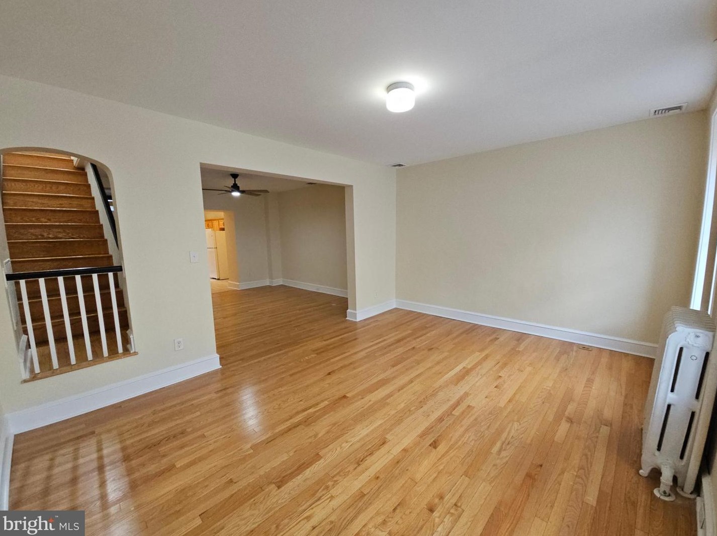 127 Grape St, Philadelphia PA  19127-1407 exterior