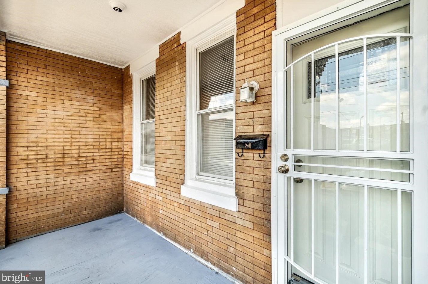 3536 Camac St, Philadelphia, PA 19140-4212
