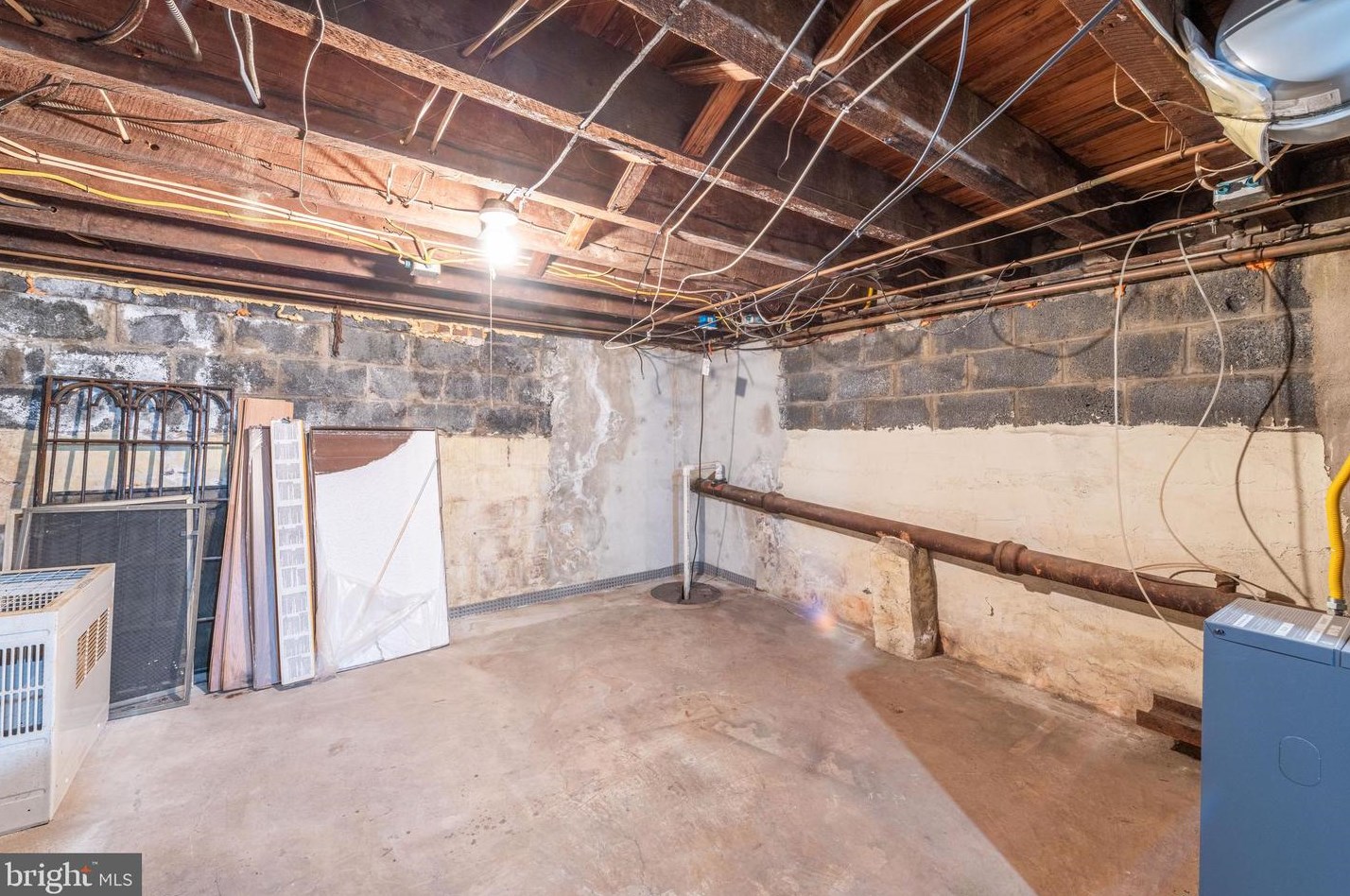 1142 Tree St, Philadelphia PA 19148-3021 exterior