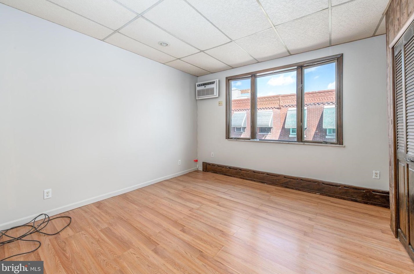 1142 Tree St, Philadelphia PA 19148-3021 exterior