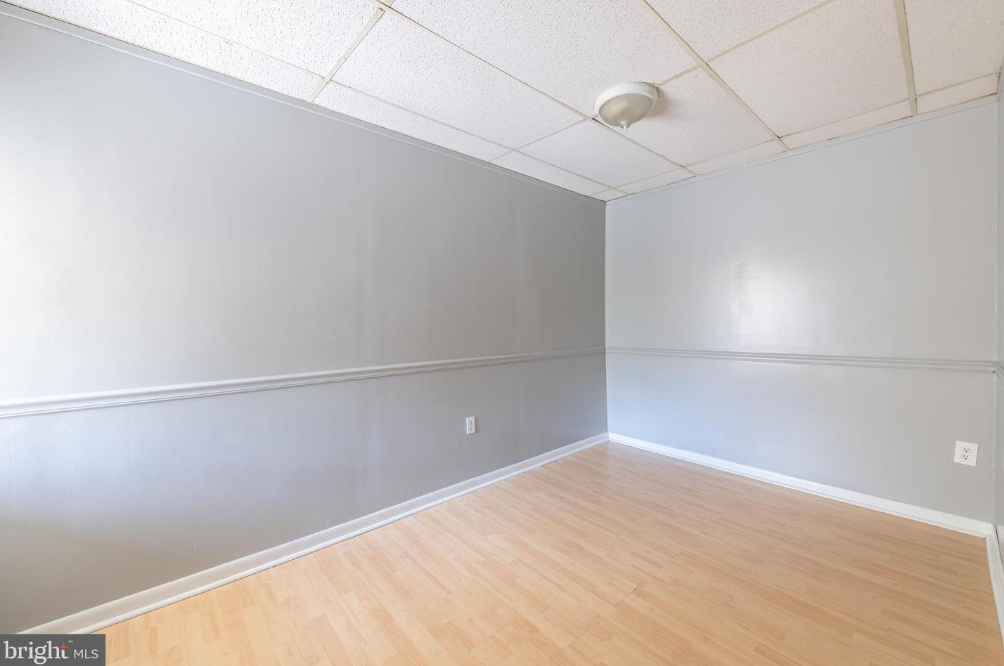 1142 Tree St, Philadelphia PA 19148-3021 exterior