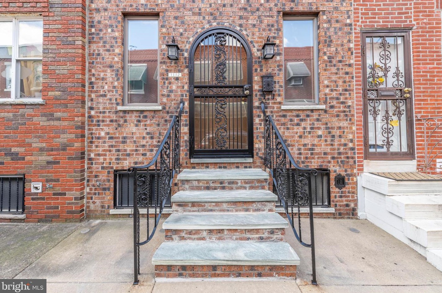 1142 Tree St, Philadelphia PA 19148-3021 exterior